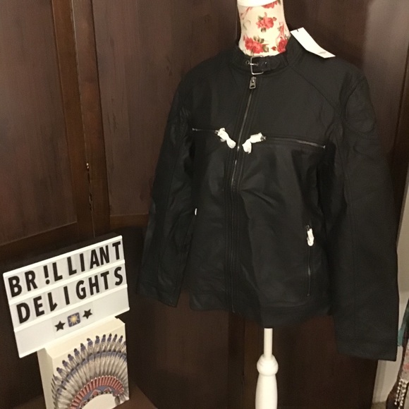 🔥HOST PICK! BNWT GOODFELLOW AND CO MOTO VEGAN LEATHER JACKET - Picture 5 of 9